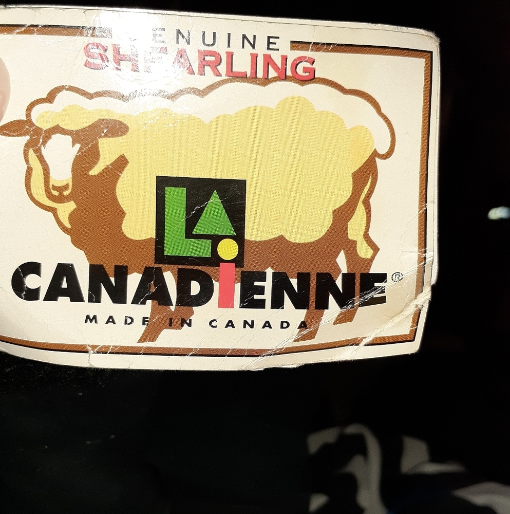 LaCanadienne Shearling genuine leather snowboots